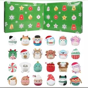 Micromallows 2.5'' Squishmallows Holiday Advent Calendar 2024 - 24pc